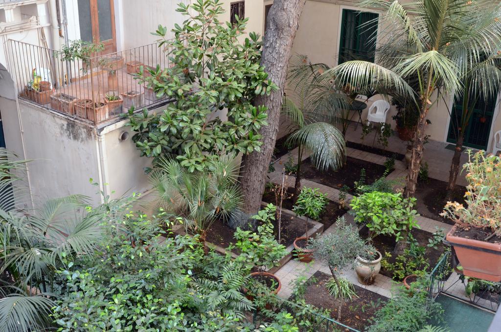 Casa Elide Bed & Breakfast Catania Bilik gambar